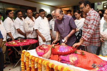 Celebrities Pay Homage to Vijaya Nirmala Garu